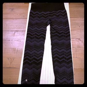 Lululemon Ebb to Street leggings